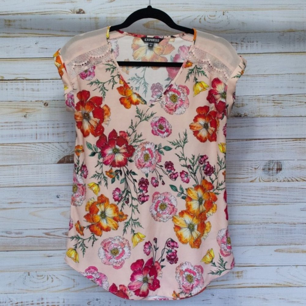 Express Light Pink Blouse with Flowers